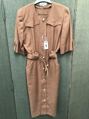 Lot 680 - Ladies clothing. Vintage Herle Folle Paris. A...