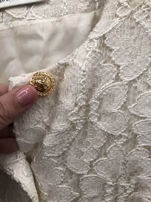 Lot 685 - Ladies clothing. Vintage Frank Usher cream...