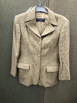 Lot 693 - Ladies clothing.Vintage, Weekend by Max Mara....