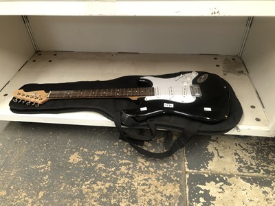 Lot 1224 - A Crafter Cruiser electric guitar and its case