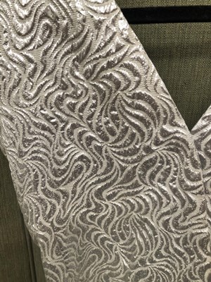Lot 696 - Ladies clothing. Vintage silver metallic...