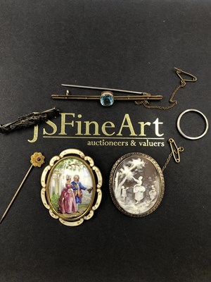 Lot 595 - A 9ct hallmarked gold stick pin, a gemset bar...