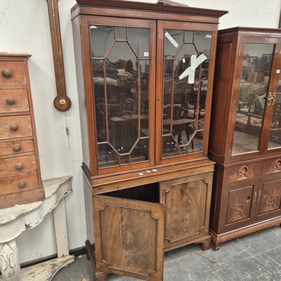 Lot 131 - A 19th century mahogany glazed bookcase 107 x...