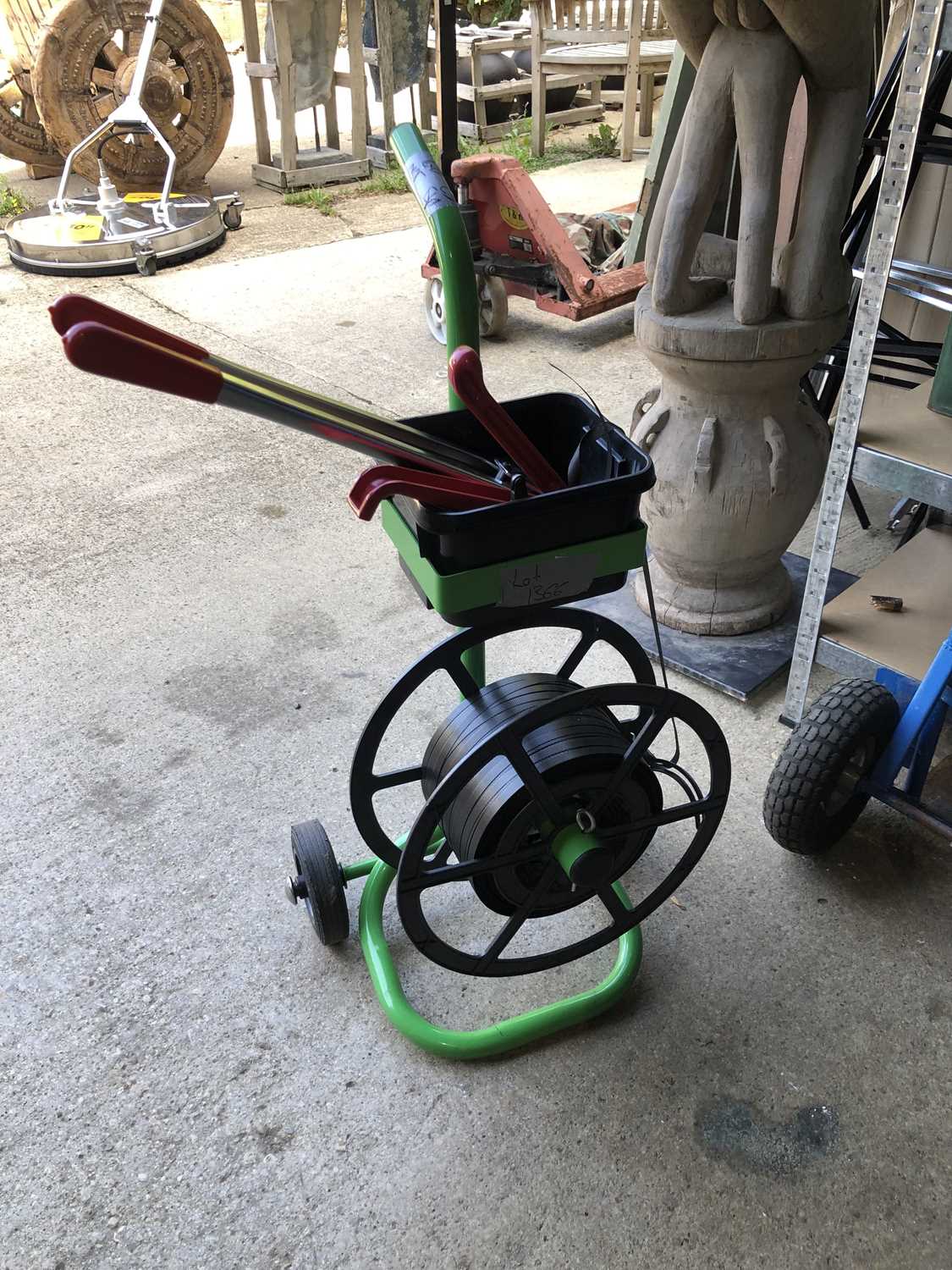 Lot 1366 - A pallet strapper