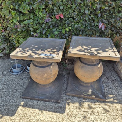 Lot 1358a - A pair of pedestal stands