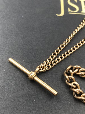 Lot 613 - 9ct rose gold hallmarked curb chain with t-bar...