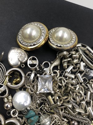Lot 635 - A collection of silver and costume jewellery,...