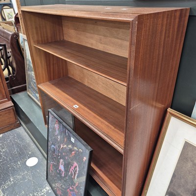 Lot 166 - A retro small bookcase