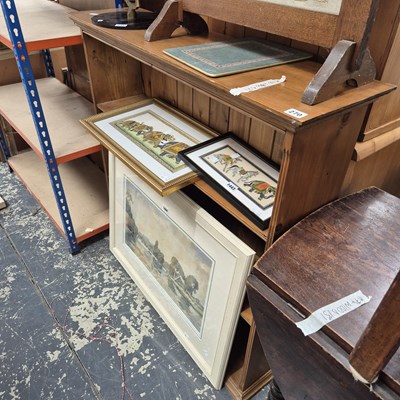 Lot 270 - A small pine bookcase