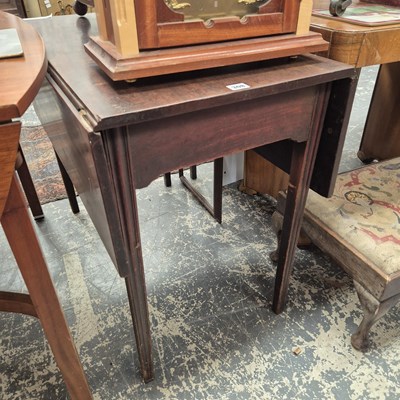 Lot 308 - A Geo III mahogany pembroke table.