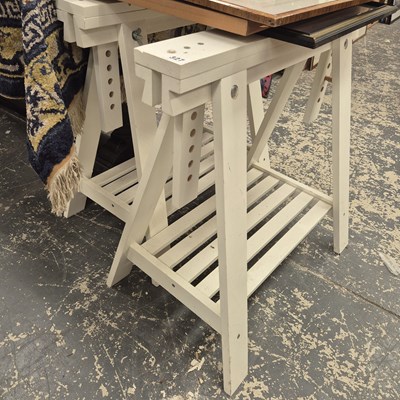 Lot 327 - A pair of trestles.