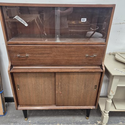 Lot 447 - A retro cabinet