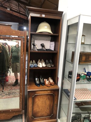 Lot 457 - A pair of mahogany bookcase over a single...