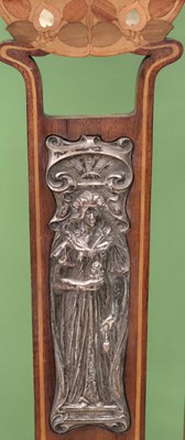 Lot 92 - An English Edwardian inlaid mahogany arts and...