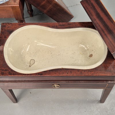 Lot 39 - 19th Century mahogany Bidet containing a...