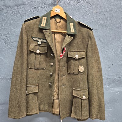 Lot 1617 - Film Prop interest. A WWII officer's pocket...