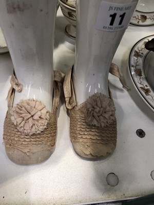 Lot 11 - A small group of antique Wedgwood pieces...