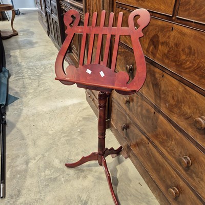 Lot 22 - A modern music stand.