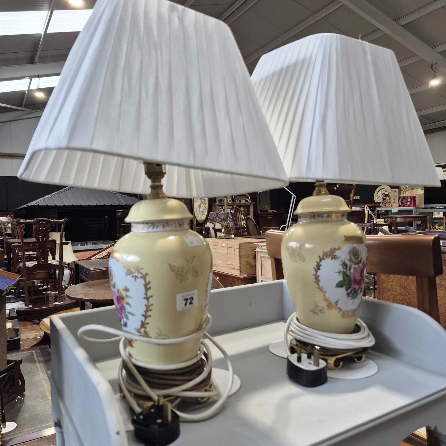 Lot 72 - A pair of table lamps.