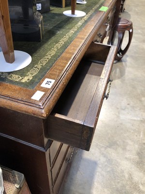 Lot 75 - A good quality mahogany twin pedestal desk....