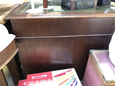 Lot 75 - A good quality mahogany twin pedestal desk....