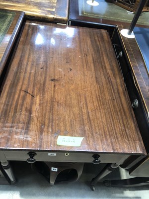 Lot 80 - A Good George III mahogany Pembroke table with...