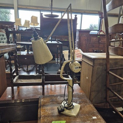 Lot 129 - An unusual canteliever angle poise lamp.
