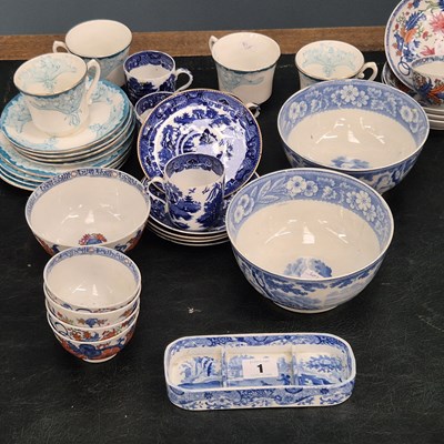 Lot 1 - Small collection of 18th/19th century tea...