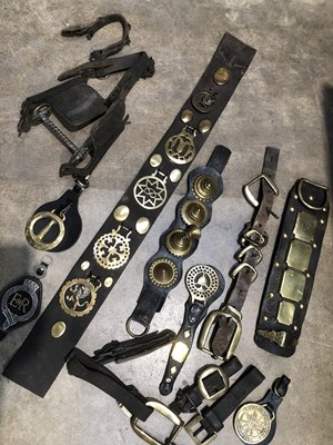 Lot 80 - Quantity of horse brasses