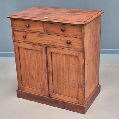 Lot 1734 - A late Victorian mahogany side cabinet with...