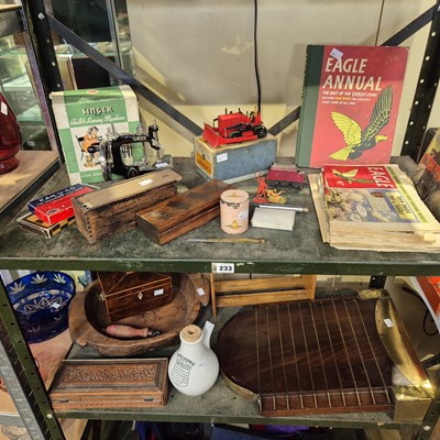 Lot 233 - Various collectables to include brass and...