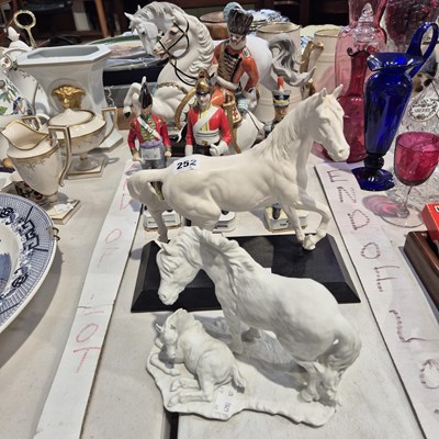 Lot 252 - Various horse figures, military figures, etc