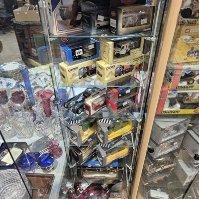 Lot 257 - Various Corgi classic die-cast vehicles and...