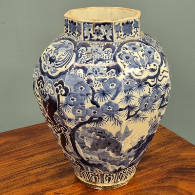 Lot 207 - A large antique Japanese Arita baluster form...