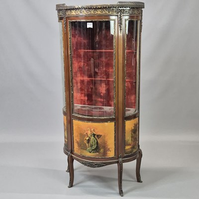 Lot 397 - A vintage French Vernis Martin decorated...