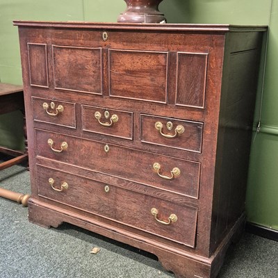 Lot 431 - An unusual Georgian oak coffer/chest, lit top...