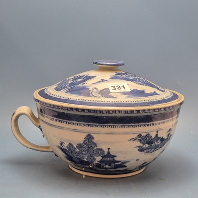 Lot 331 - An antique Chinese export blue and white...