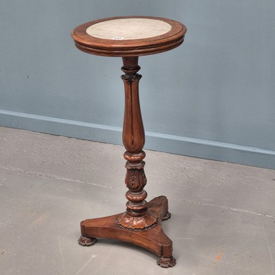 Lot 692 - An early Victorian mahogany jardinere stand...