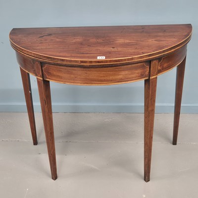 Lot 732 - A George II mahogany and boxwood-strung D form...
