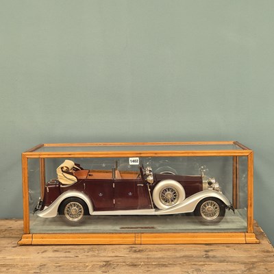 Lot 1402 - An impressive large-scale model of a...