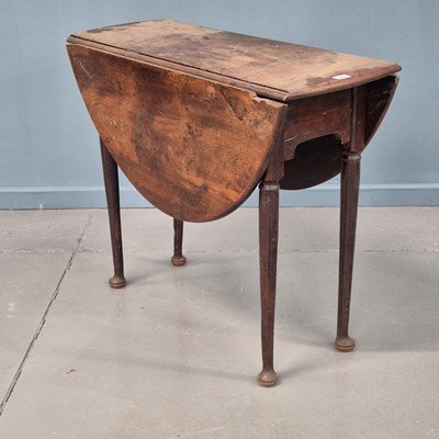 Lot 543 - A small country Georgian yew wood dropleaf...