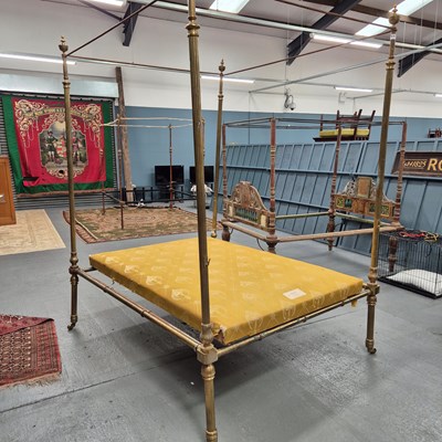 Lot 475 - A good quality Victorian brass four poster bed