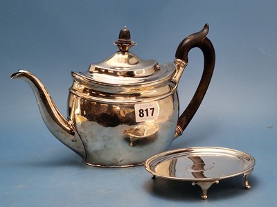 Lot 817 - A George III silver tea pot and stand by...