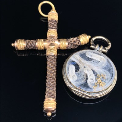 Lot 1230 - Mourning jewellery- a woven hair cross pendant...