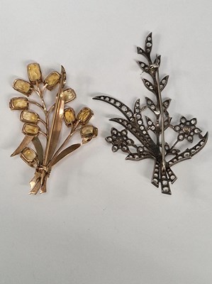 Lot 1232 - A vintage unhallmarked silver and paste floral...