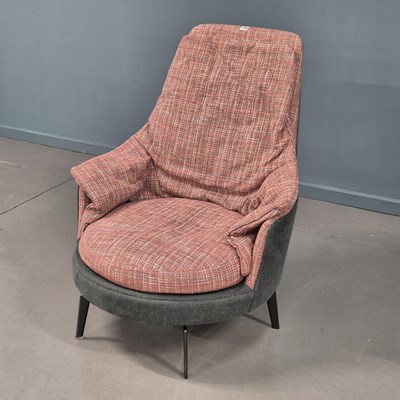 Lot 1798 - A good quality Italian designer swivel low chair.