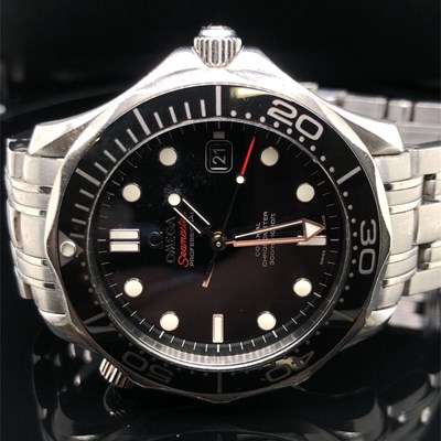 Lot 1242 - Omega wristwatch. A gentleman's stainless...