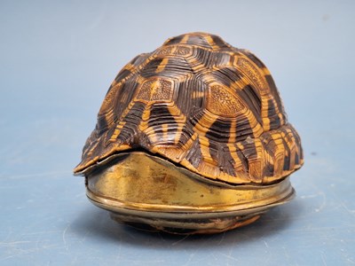 Lot 221 - A Georgian gilt metal-mounted, tortoiseshell...