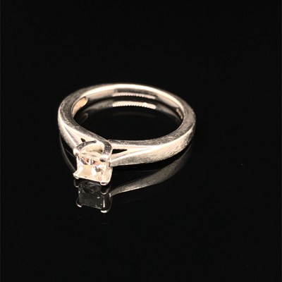 Lot 1249 - A diamond and 950 platinum princess cut...