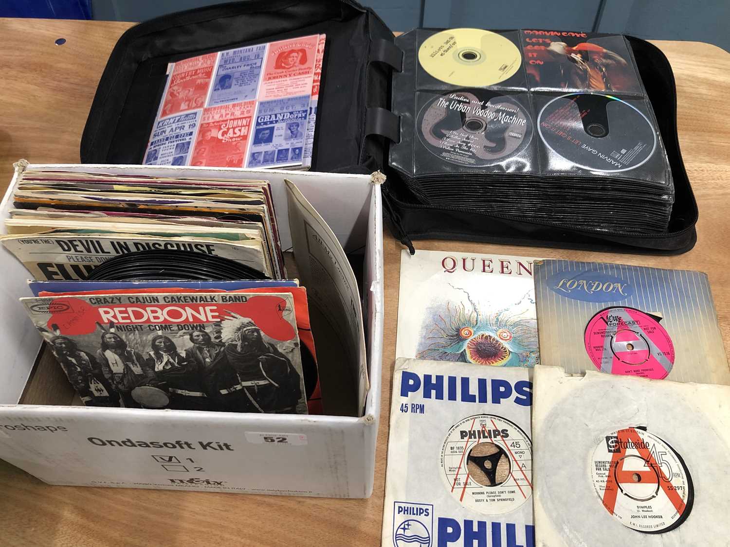 Lot 52 - Rock/Pop - 7" Single Records & CDs; Approx 50...